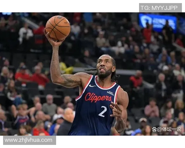 伦纳德火力全开 超远三分一箭穿心